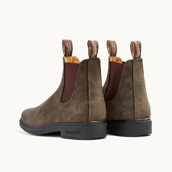 Men’s Blundstones - Picture 2 of 8